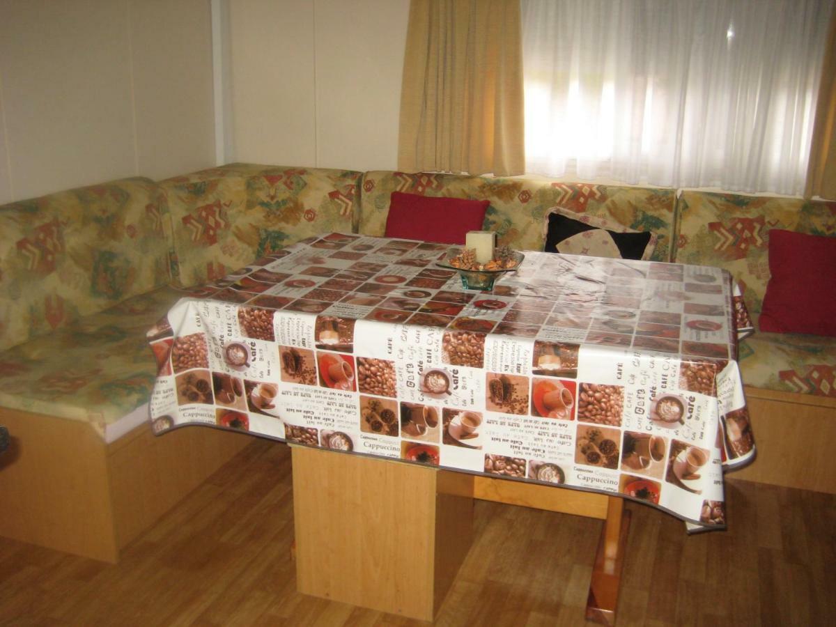 Camping La Ribera Salada Ogern Esterno foto